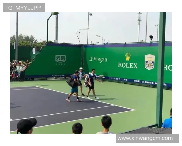 上海网球队展现卓越团队协作精神助力大满贯赛事成功 上海网球队展现卓越团队协作精神助力大满贯赛事成功